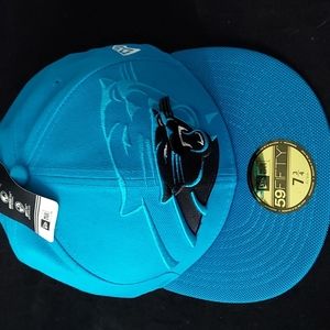 New Era NFL On Field Carolina Panthers Fitted 7 3/4 Hat NWT